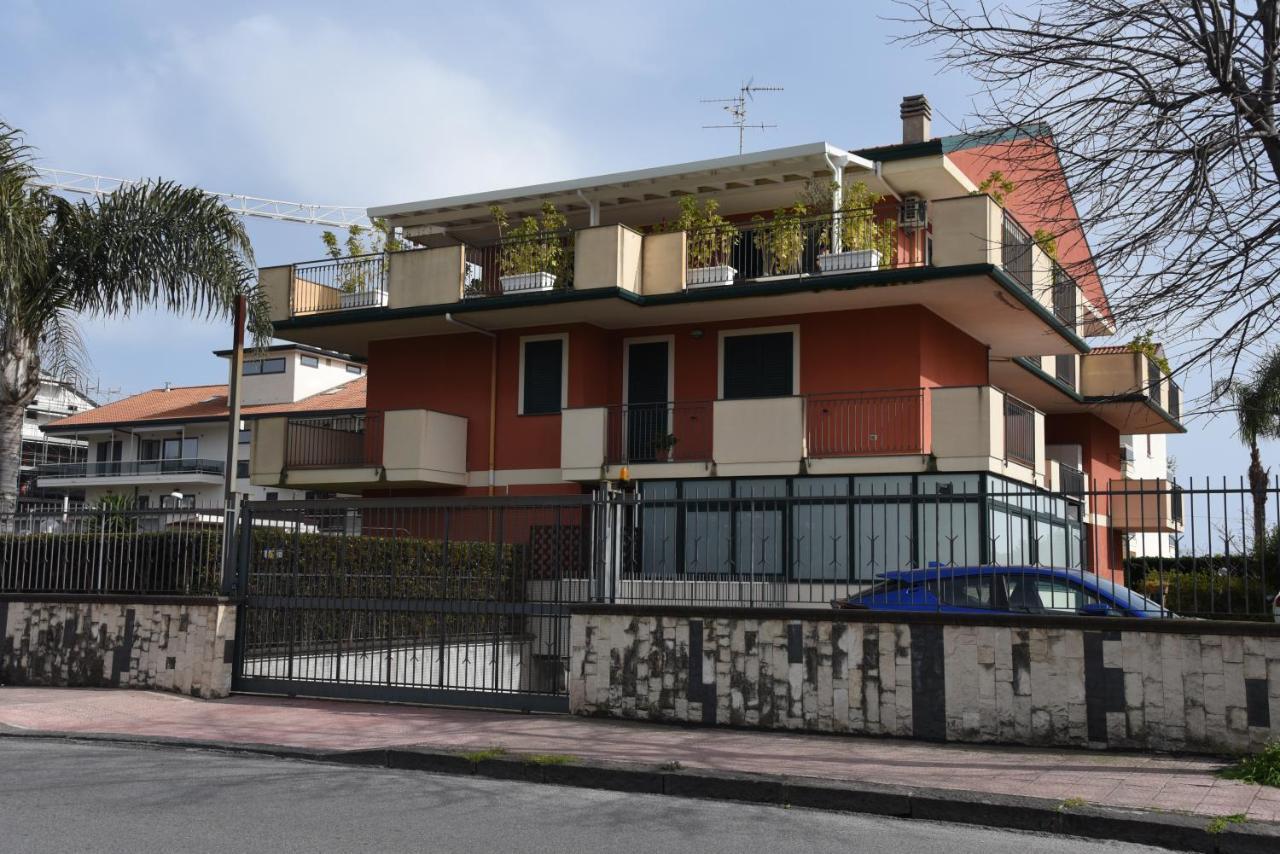 Casa Rosanna Villa Giardini Naxos Exterior photo