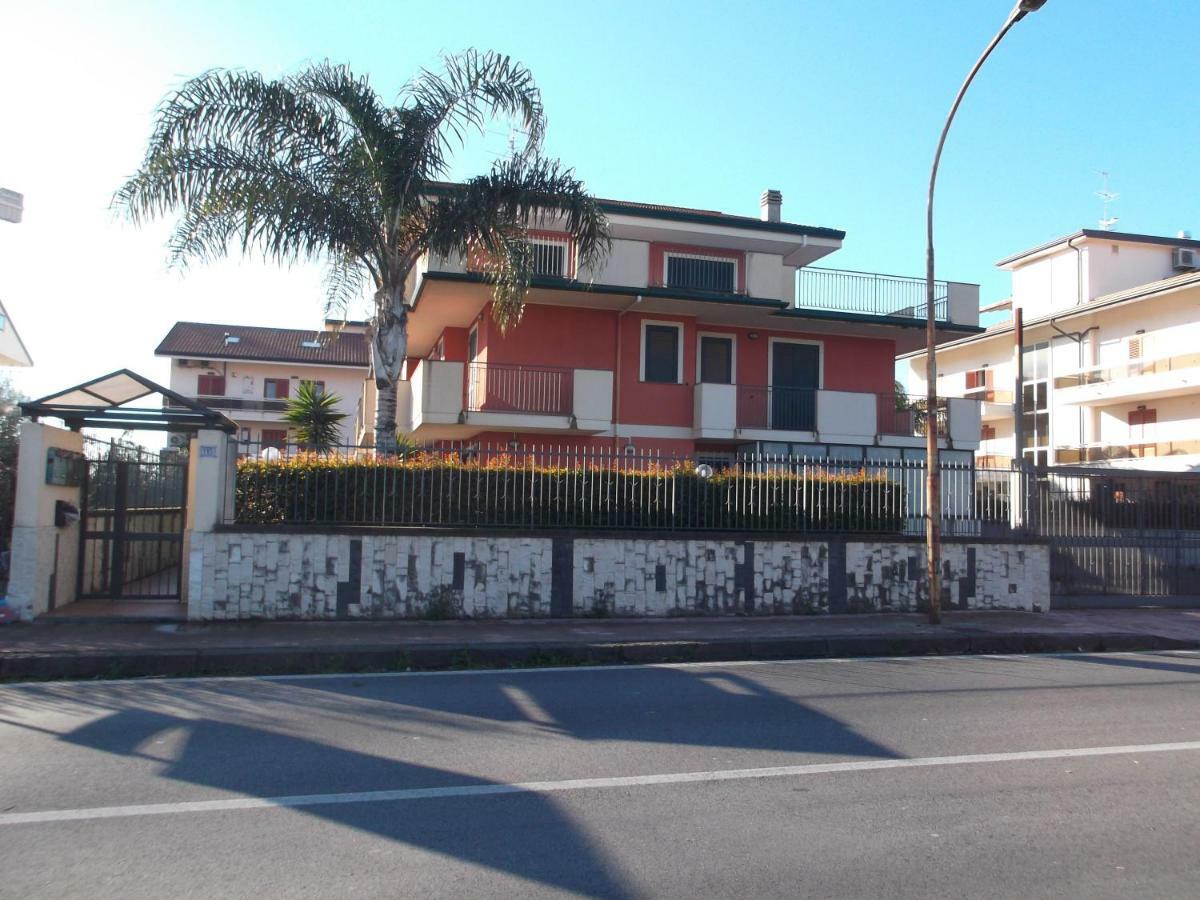 Casa Rosanna Villa Giardini Naxos Exterior photo